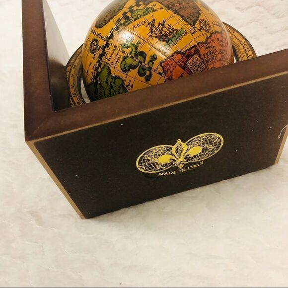 Spinning Globe Made in Italy - Picture 8 of 10